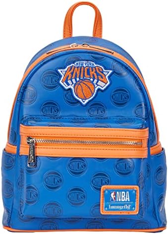 Loungefly NBA: a New York Knicks, amelynek egyik Oldalán a Logó, Mini Hátizsák